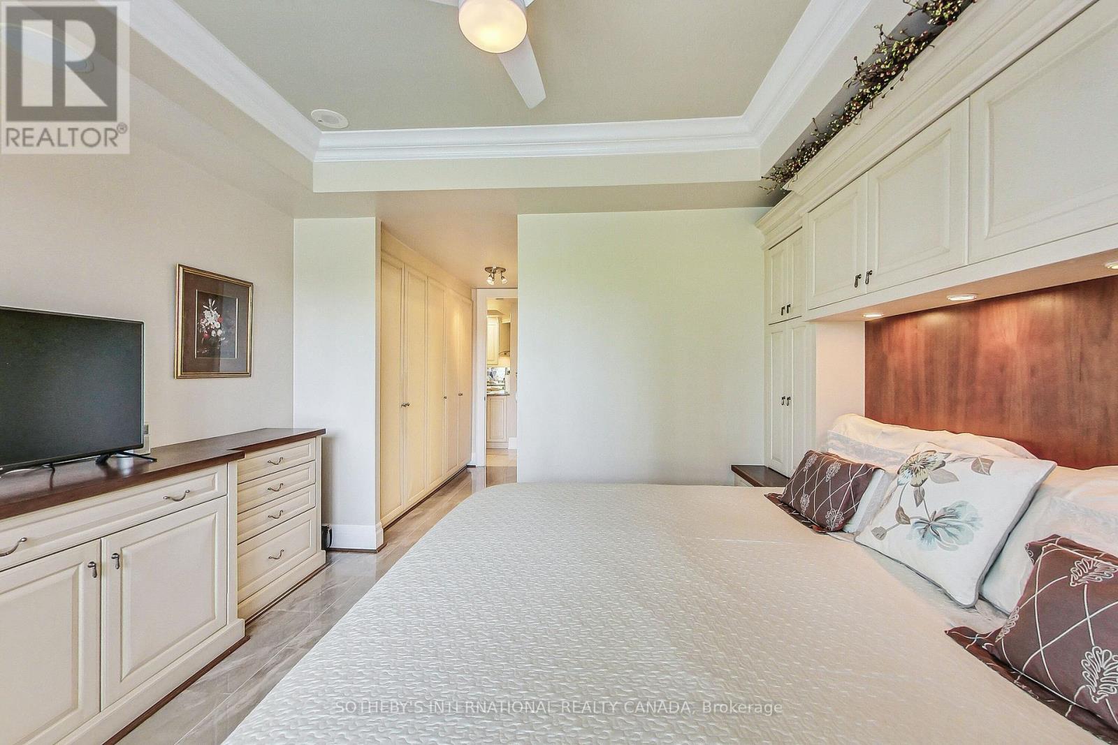 220 - 2095 Lake Shore Boulevard W, Toronto (Mimico), Ontario  M8V 4G4 - Photo 21 - W12165813