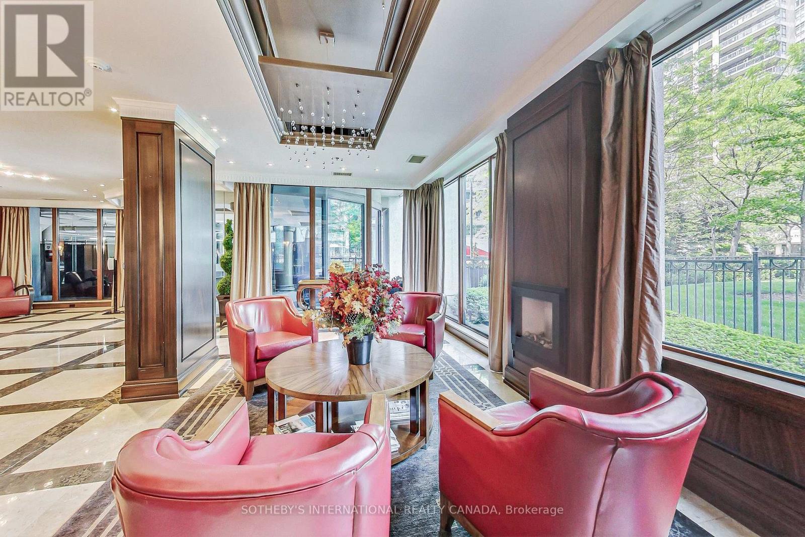 220 - 2095 Lake Shore Boulevard W, Toronto, Ontario  M8V 4G4 - Photo 6 - W12165813