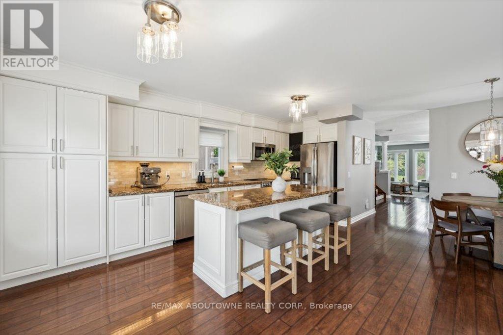 2622 Ironwood Crescent, Oakville, Ontario  L6H 6L9 - Photo 13 - W12165824