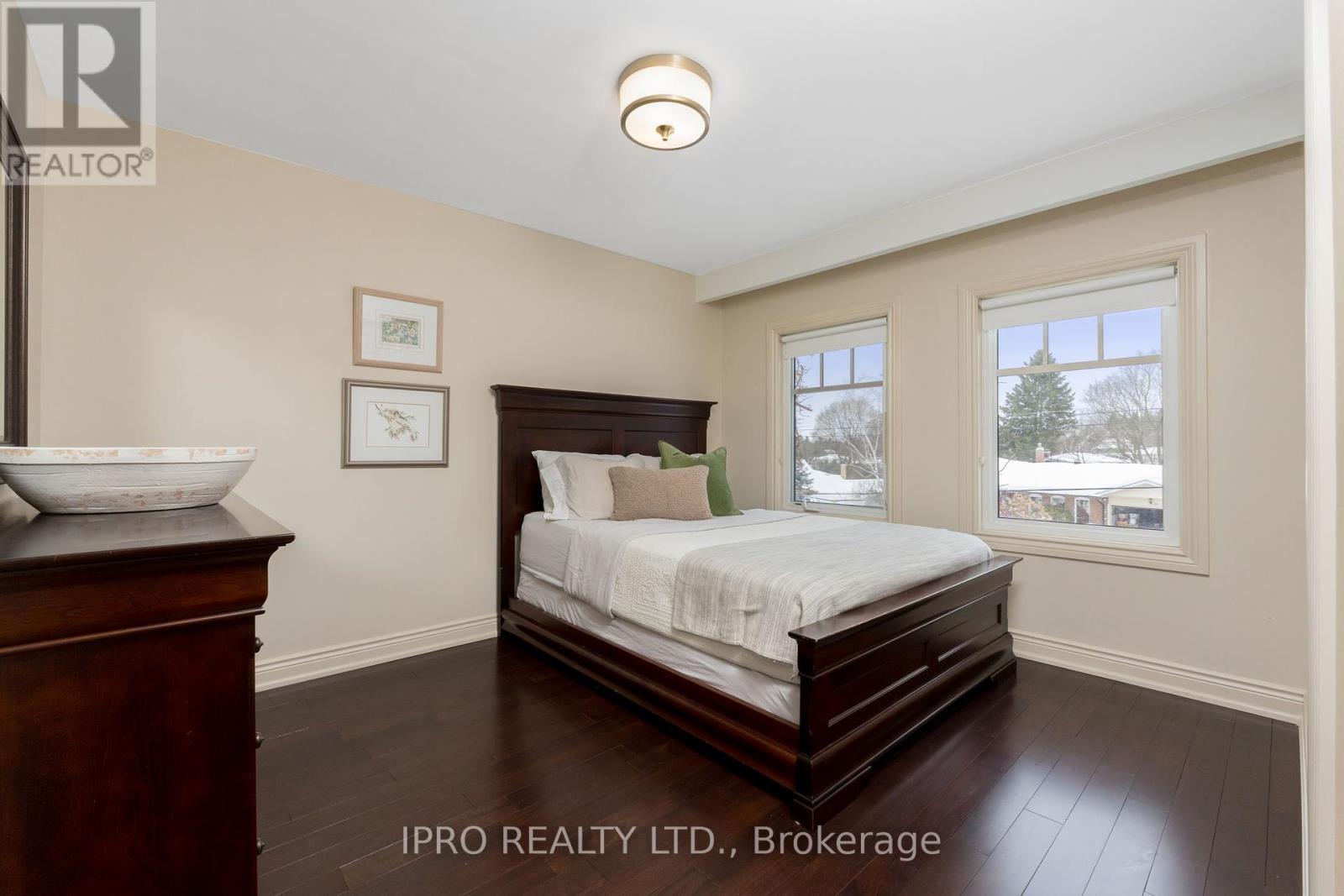 25 Orsi Road, Caledon, Ontario  L7C 1H6 - Photo 22 - W12165836