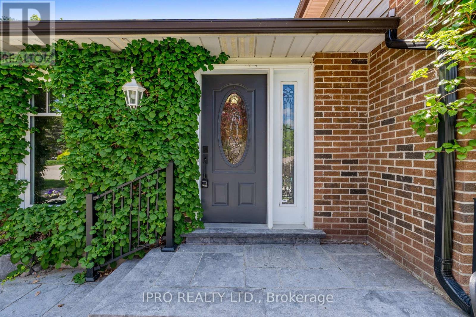 25 Orsi Road, Caledon, Ontario  L7C 1H6 - Photo 5 - W12165836