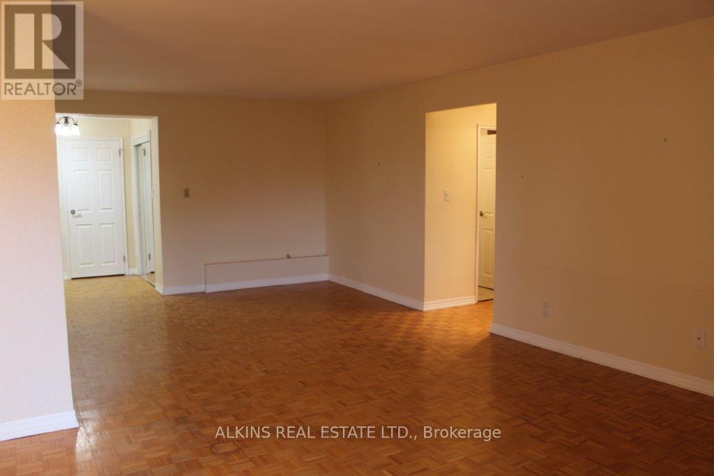 501 - 557 The East Mall, Toronto, Ontario  M9B 4A5 - Photo 8 - W12165865