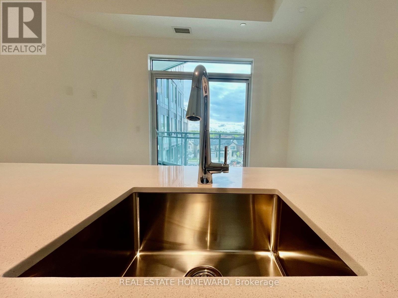 447 - 2501 Saw Whet Boulevard, Oakville, Ontario  L6M 5N2 - Photo 7 - W12165878