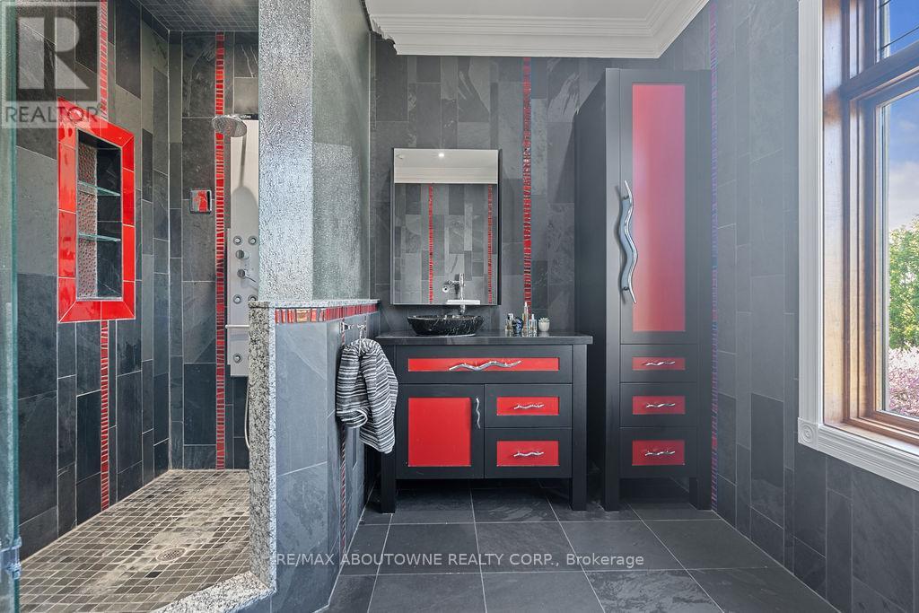 2659 2 Side Road, Burlington, Ontario  L7M 0T7 - Photo 42 - W12165935
