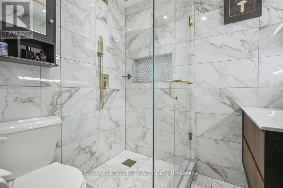 153 Aileen Avenue, Toronto, Ontario  M6M 1G1 - Photo 12 - W12165954