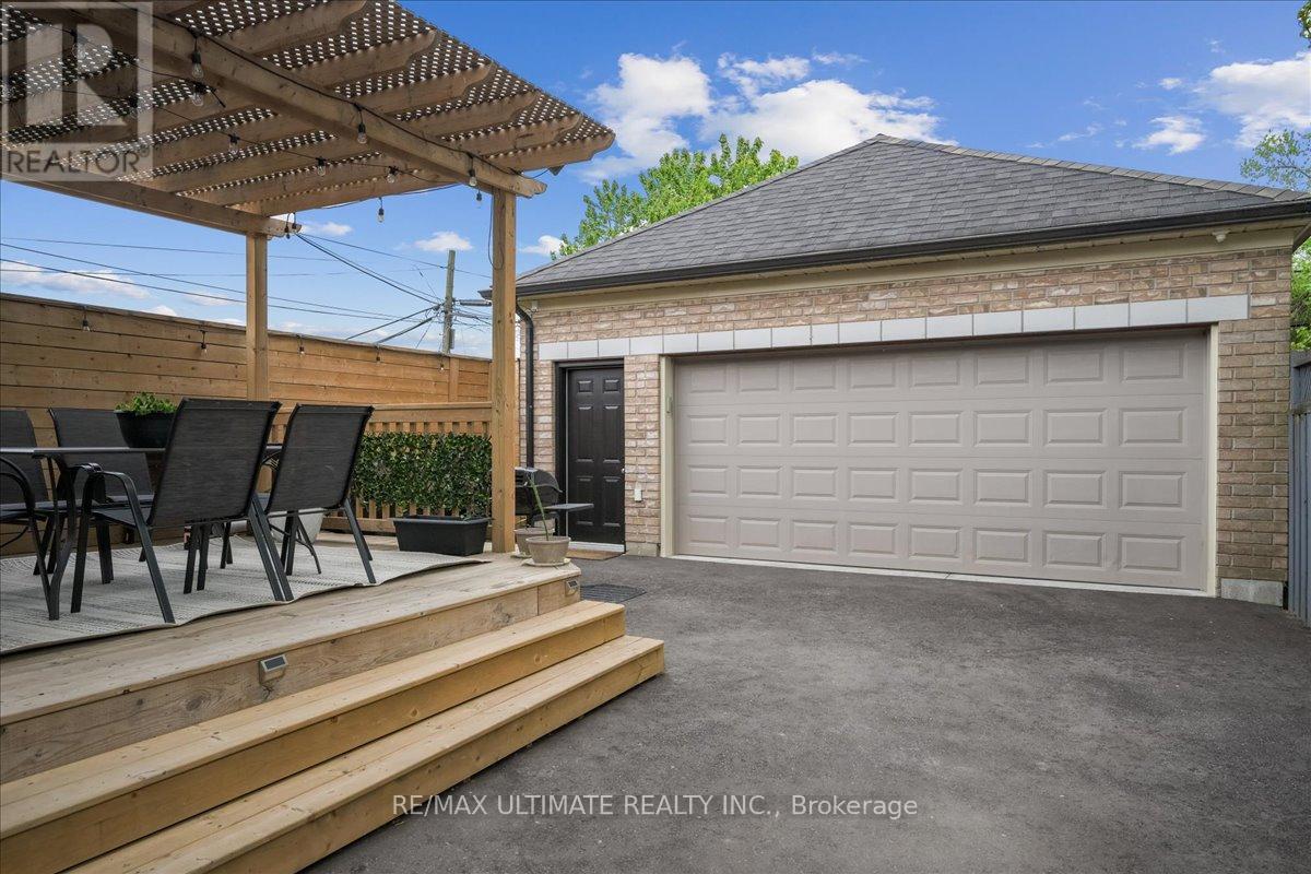 153 Aileen Avenue, Toronto, Ontario  M6M 1G1 - Photo 29 - W12165954
