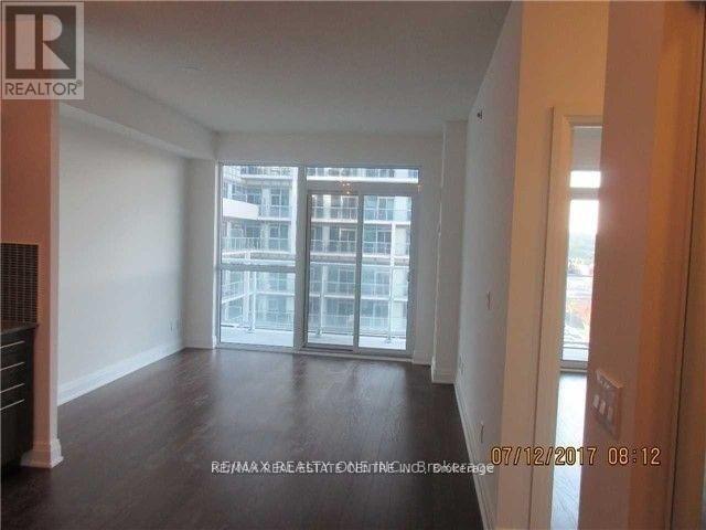 402 - 55 Speers Road, Oakville, Ontario  L6K 3R6 - Photo 4 - W12166002