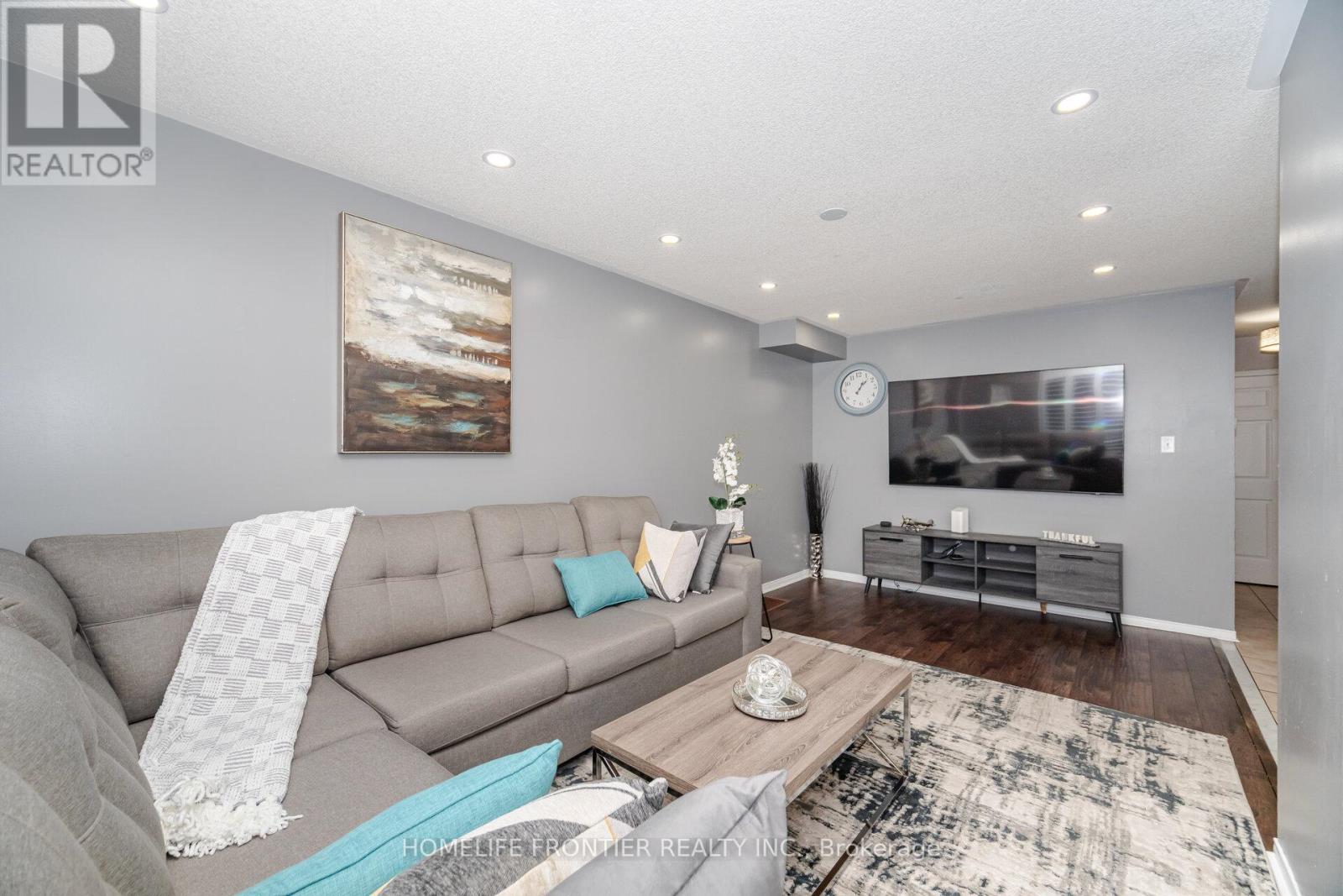 88 Wood Circle, Caledon, Ontario  L7E 1R3 - Photo 15 - W12166013