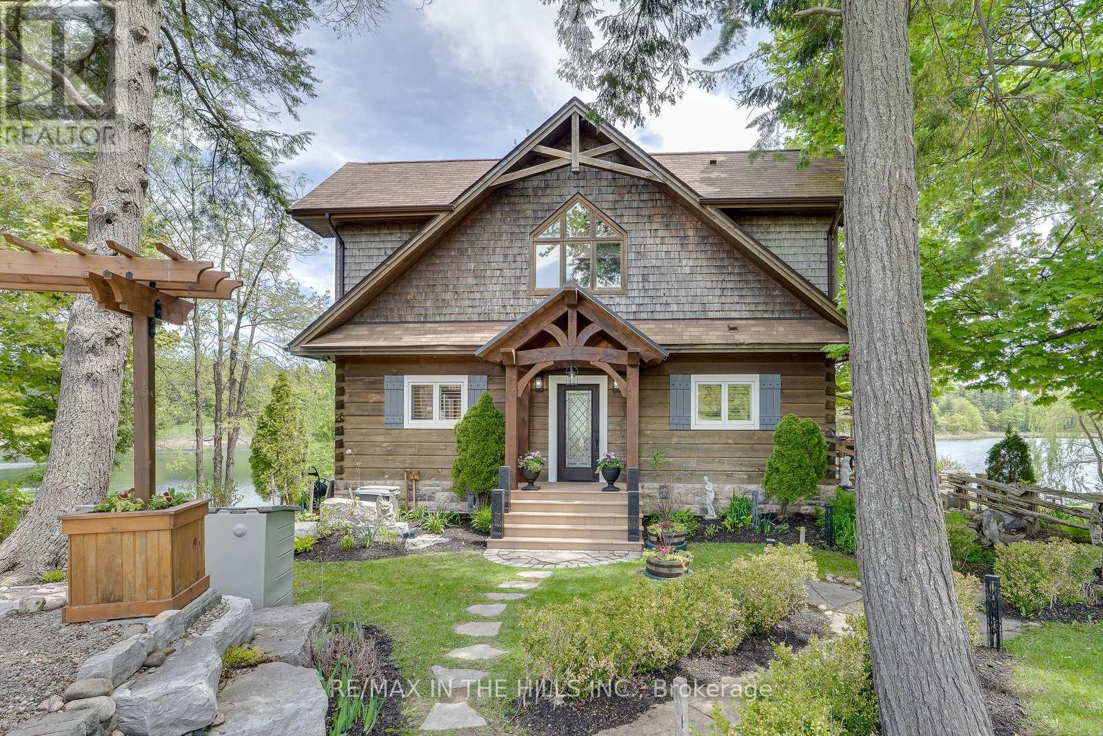 Property at 143 - 143 GREEN LAKE ROAD W image 2