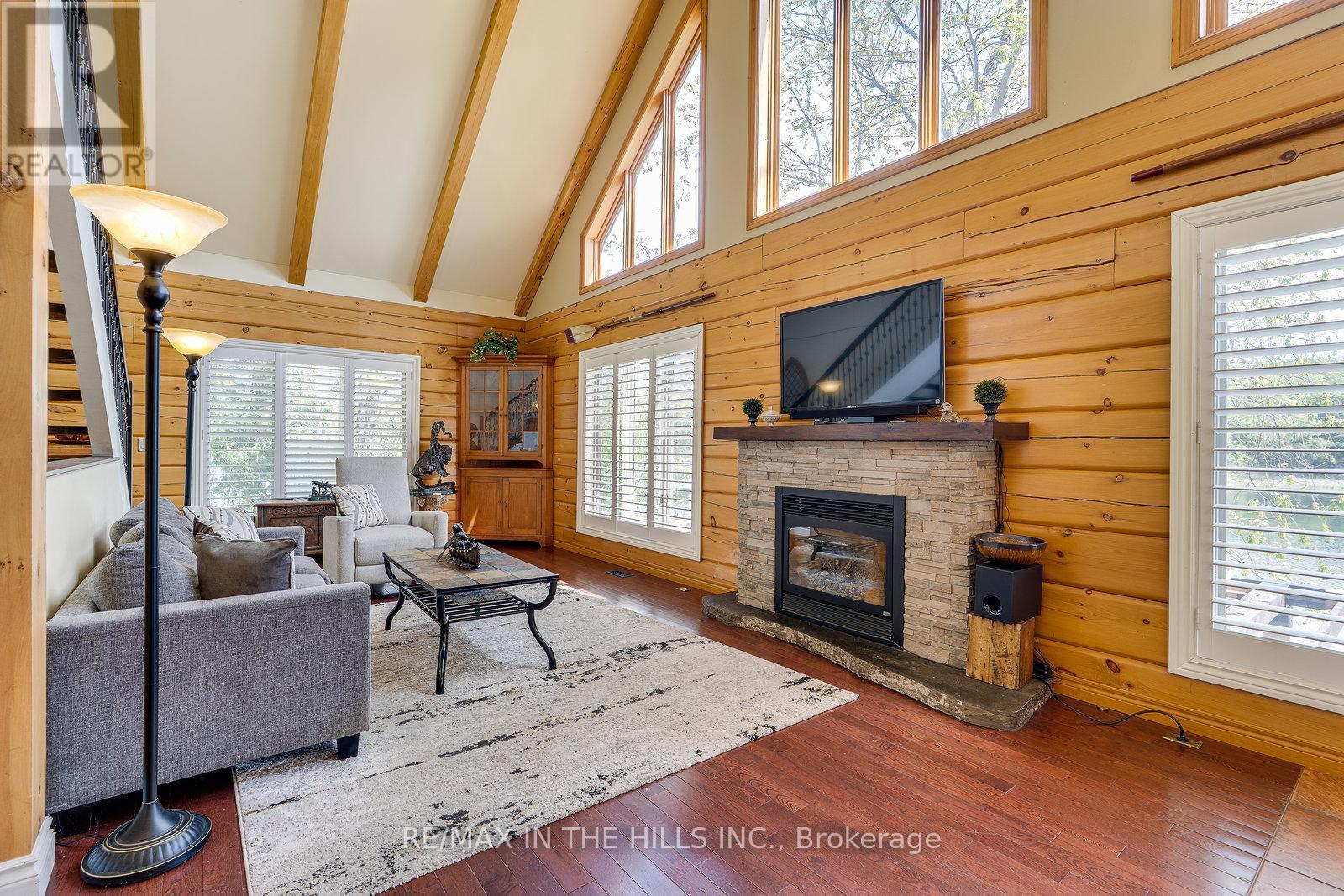 143 - 143 Green Lake Road W, Caledon, Ontario  L7K 0S4 - Photo 6 - W12166060