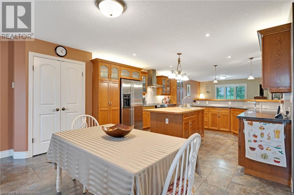 1788 Lobsinger Line, Waterloo, Ontario  N2J 4G8 - Photo 11 - 40732559