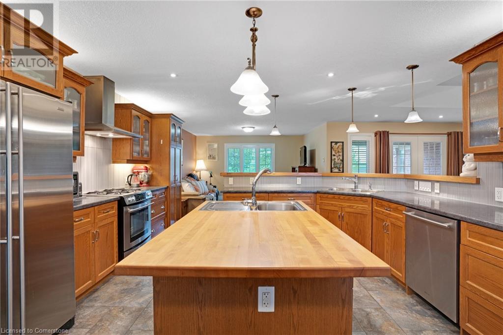 1788 Lobsinger Line, Waterloo, Ontario  N2J 4G8 - Photo 12 - 40732559