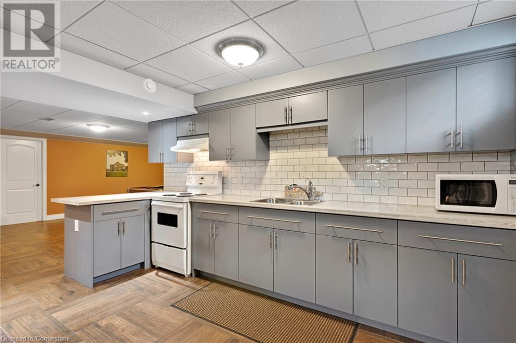 1788 Lobsinger Line, Waterloo, Ontario  N2J 4G8 - Photo 33 - 40732559