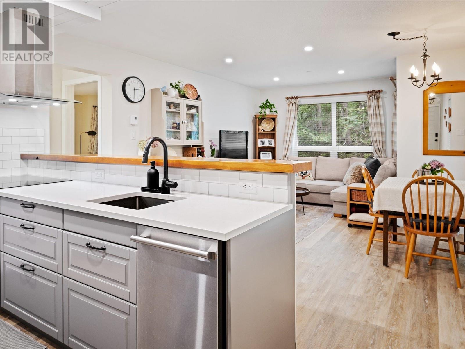 1b 2230 Eva Lake Road, Whistler, British Columbia  V8E 0M5 - Photo 10 - R3005922