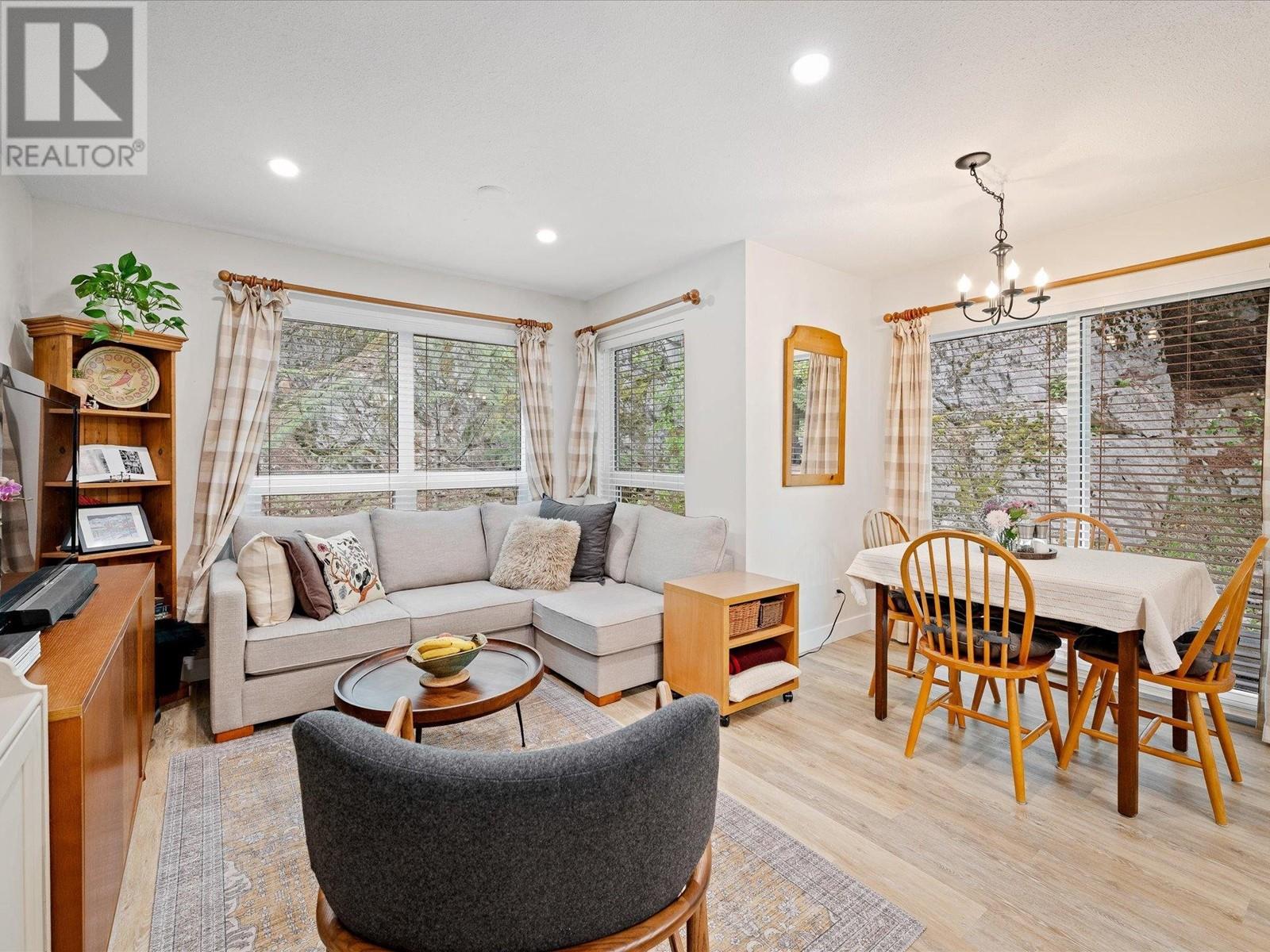 1b 2230 Eva Lake Road, Whistler, British Columbia  V8E 0M5 - Photo 3 - R3005922