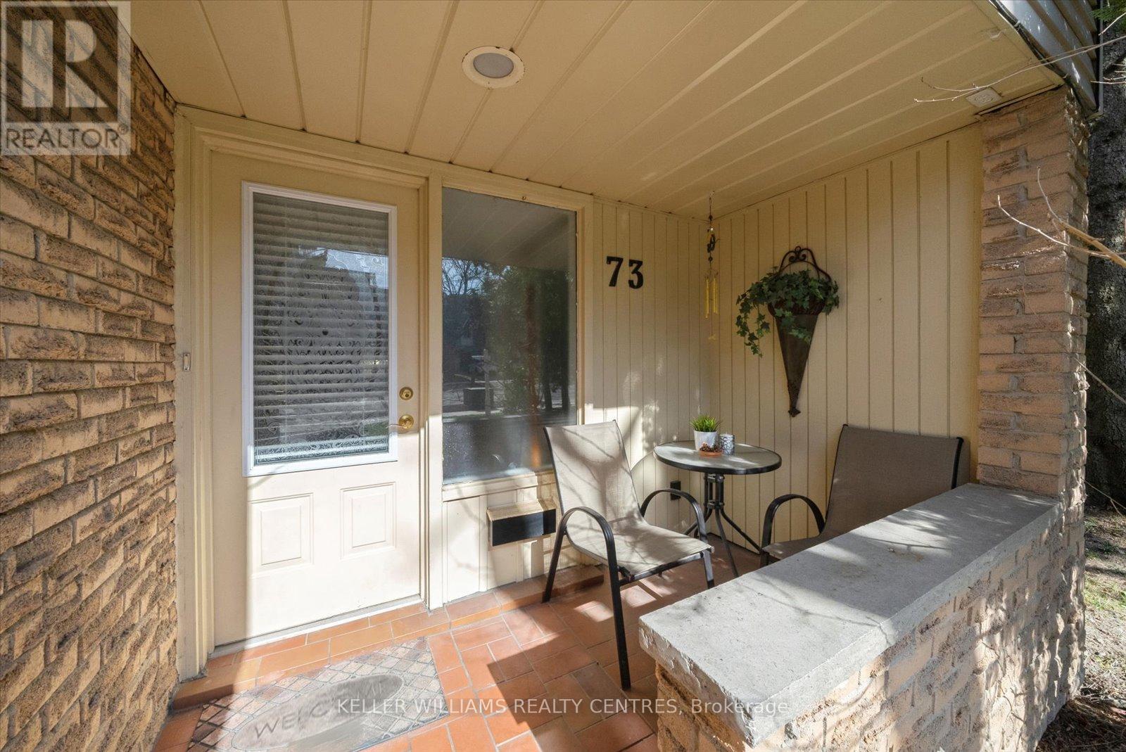73 Poplar Crescent, Aurora, Ontario  L4G 3M4 - Photo 3 - N12162233