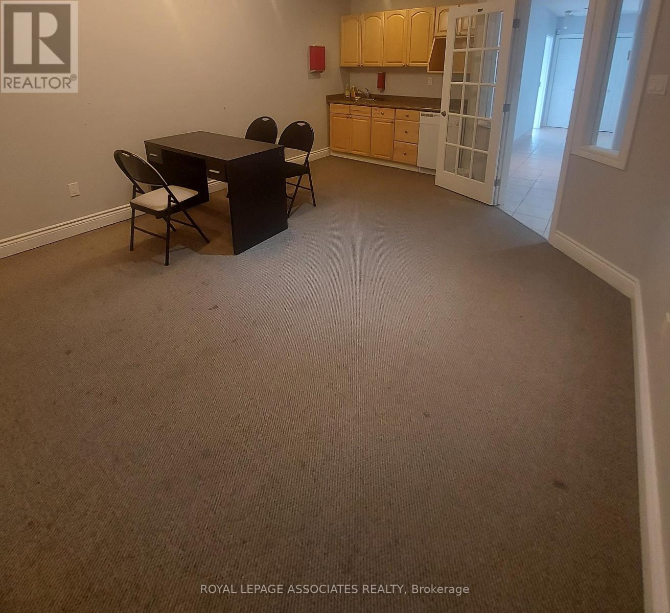 7 - 48 Centennial Road, Orangeville, Ontario  L9W 3T4 - Photo 8 - W12111247