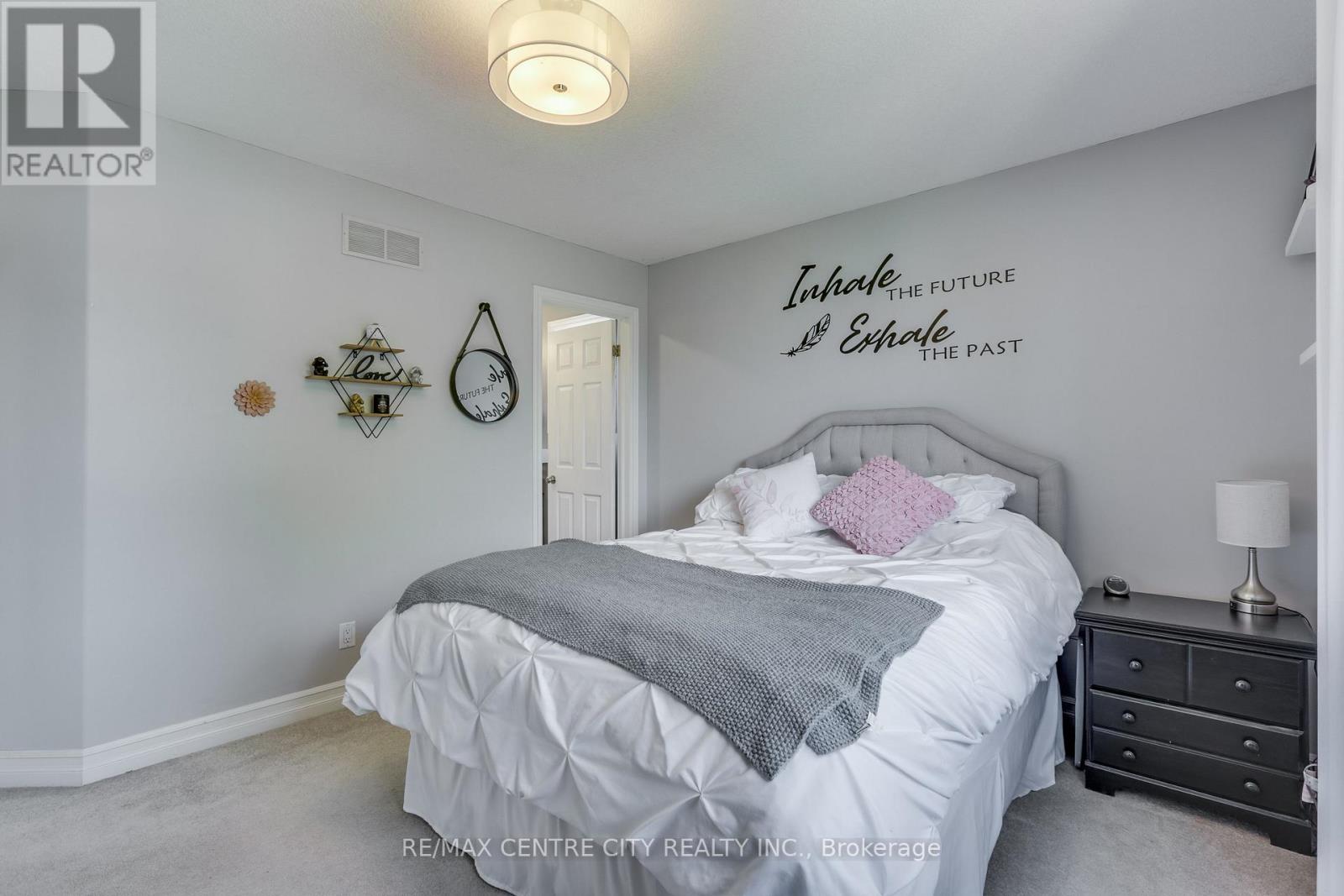 52 Owen Court, Central Elgin, Ontario  N5P 4N7 - Photo 21 - X12166129