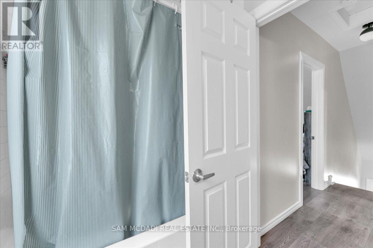 4088 Broughton Avenue, Niagara Falls, Ontario  L2E 3K6 - Photo 23 - X12165779