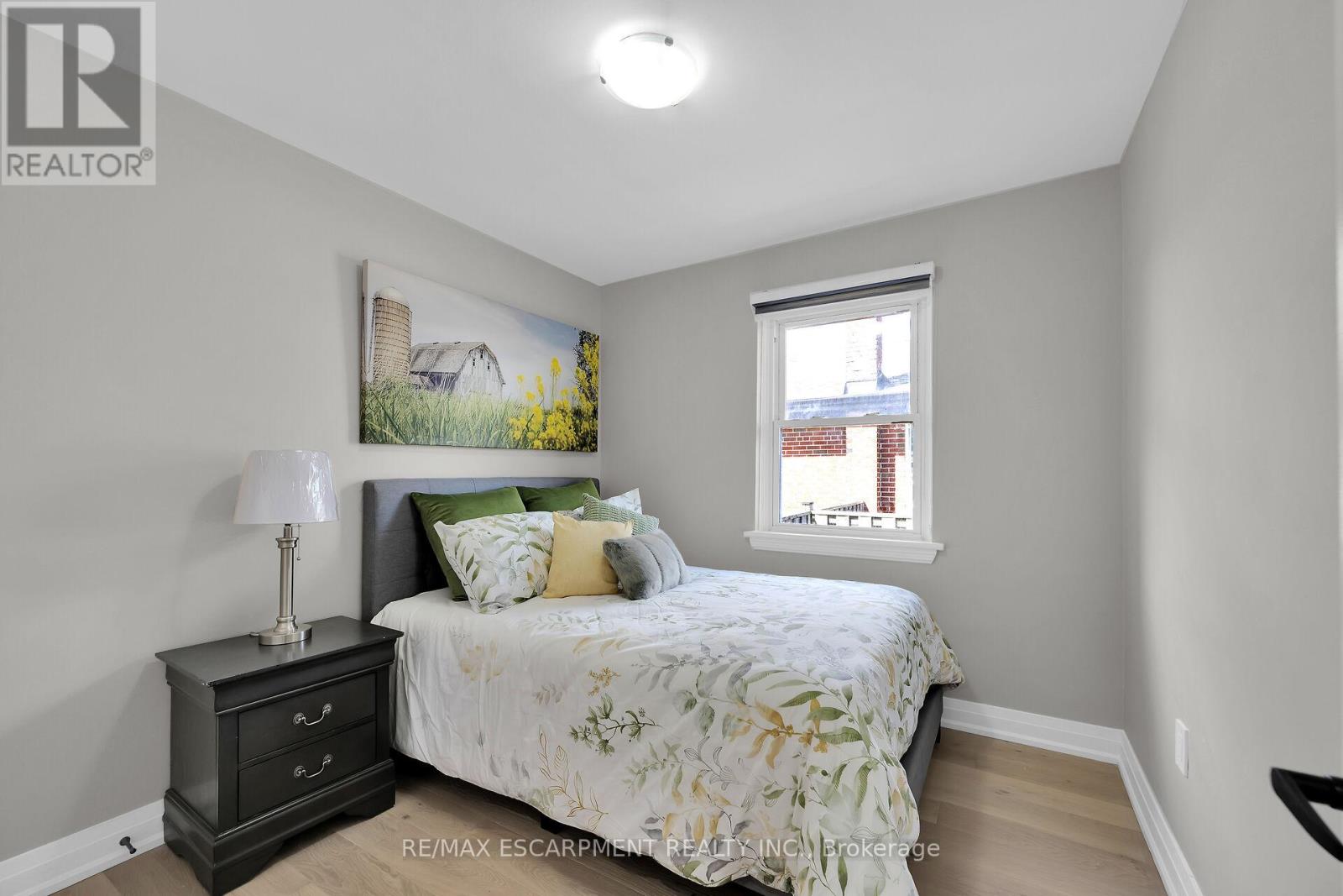 99 Wise Crescent, Hamilton, Ontario  L8T 2L7 - Photo 33 - X12165832