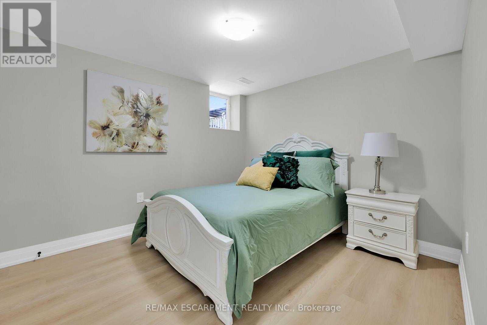 99 Wise Crescent, Hamilton, Ontario  L8T 2L7 - Photo 40 - X12165832