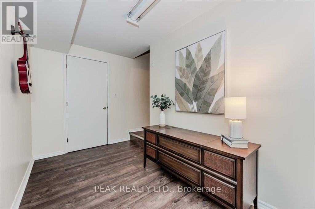 837 Edgar Street W, North Perth (Listowel), Ontario  N4W 3R3 - Photo 25 - X12165860