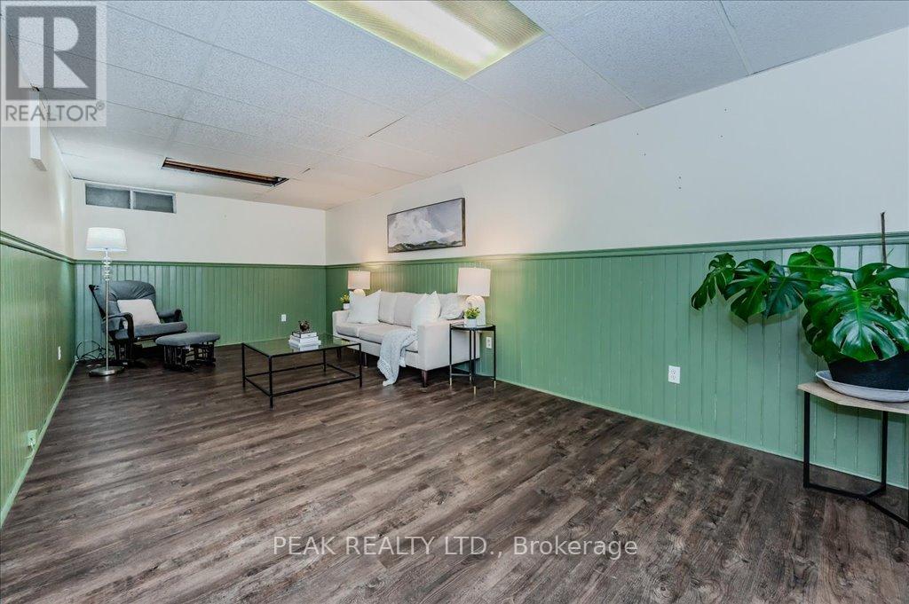 837 Edgar Street W, North Perth (Listowel), Ontario  N4W 3R3 - Photo 26 - X12165860