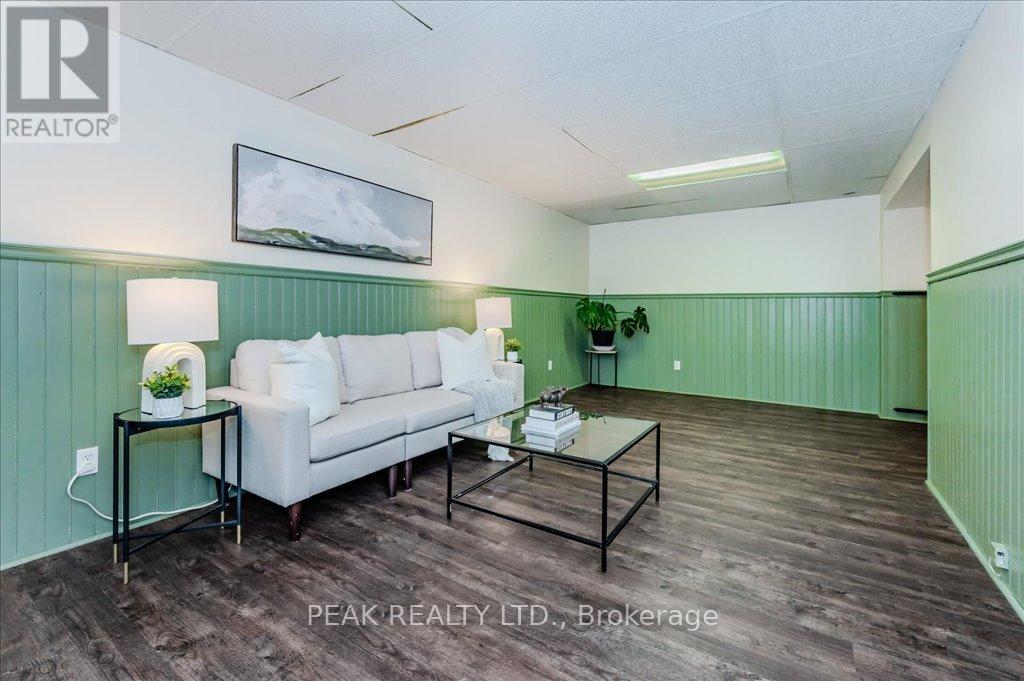 837 Edgar Street W, North Perth (Listowel), Ontario  N4W 3R3 - Photo 28 - X12165860