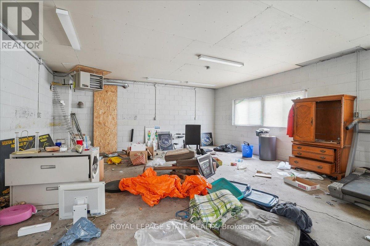4528 Bridge Street, Niagara Falls, Ontario  L2E 2R7 - Photo 35 - X12165919