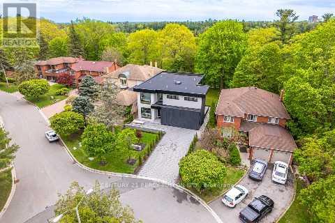 10 HAIDA COURT, Toronto, Ontario