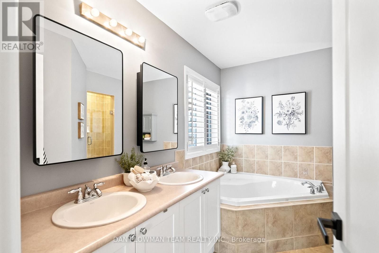 29 Rushworth Drive, Ajax, Ontario  L1Z 1S2 - Photo 24 - E12164126