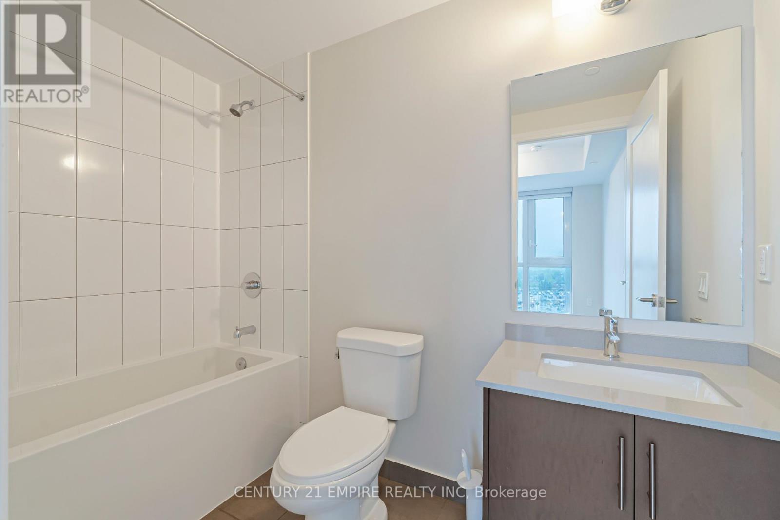717 - 509 Dundas Street W, Oakville, Ontario  L6M 5P4 - Photo 18 - W12008848