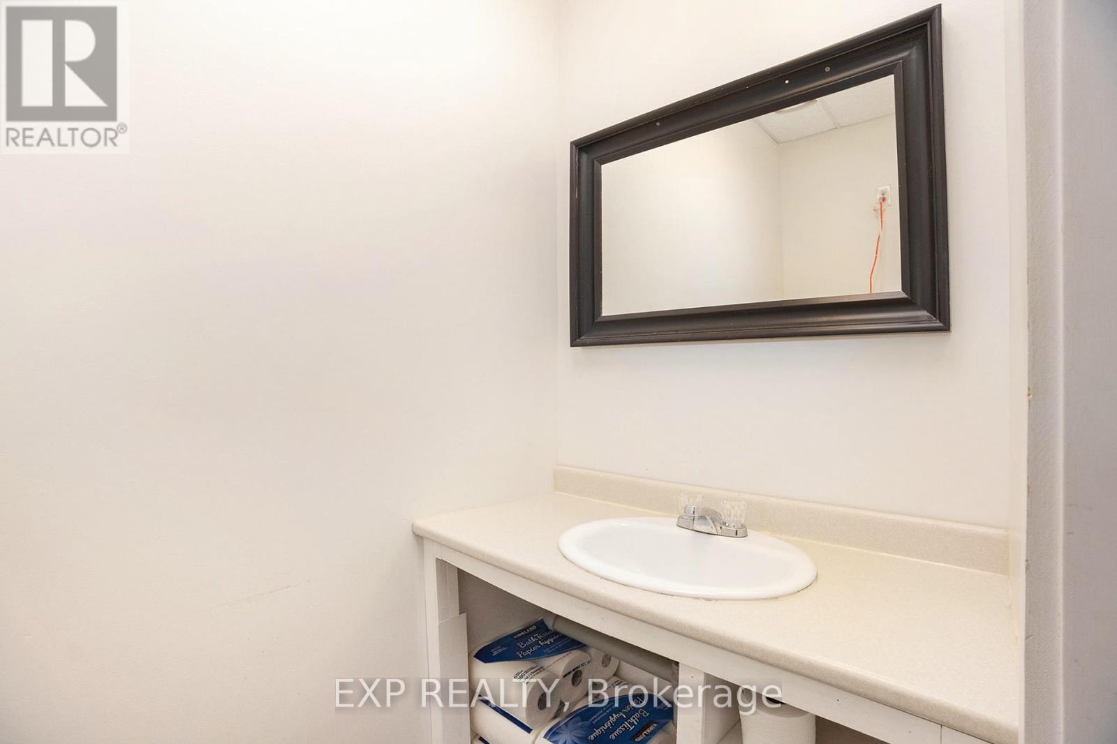 3685 Riverside Drive, Ottawa, Ontario  K1V 0K8 - Photo 7 - X12166161