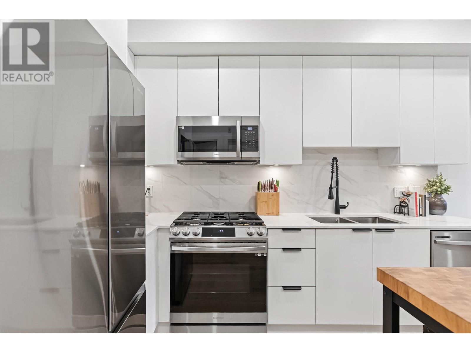 204 2331 Kelly Avenue, Port Coquitlam, British Columbia  V3C 1Y3 - Photo 8 - R3005885