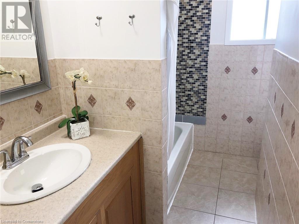 100 Quigley Road Unit# 14, Hamilton, Ontario  L8K 6J1 - Photo 10 - 40732530