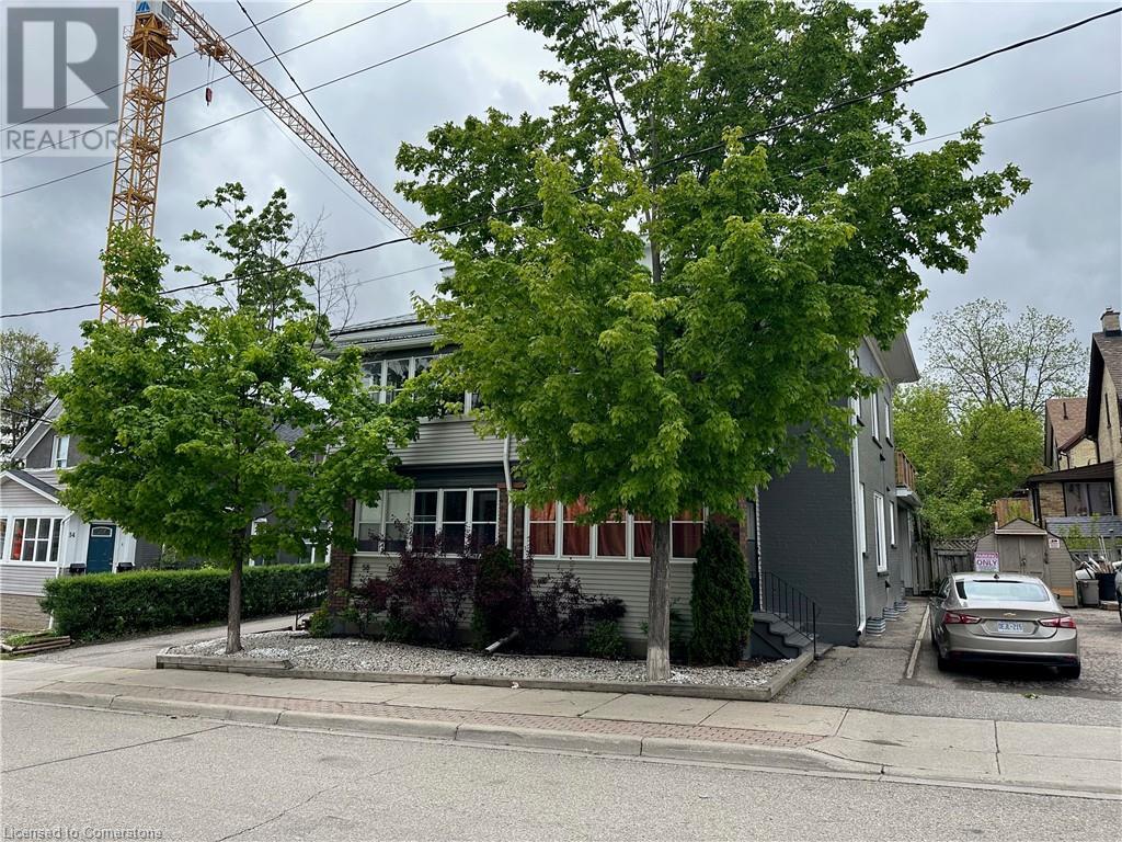 58 Madison Avenue N, Kitchener, Ontario  N2H 2Z6 - Photo 2 - 40731112