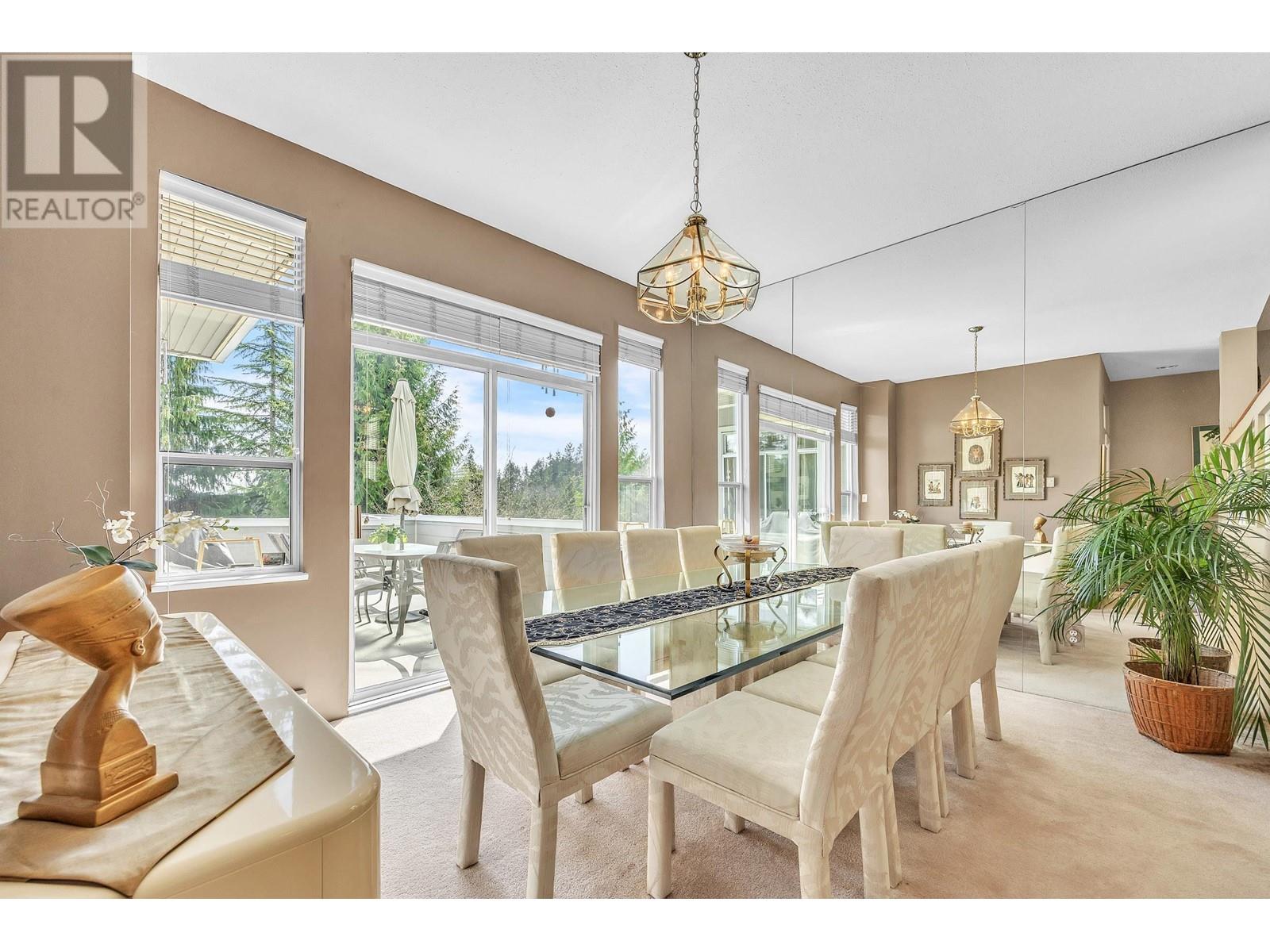 531 Tempe Crescent, North Vancouver, British Columbia  V7N 1E7 - Photo 12 - R3004425