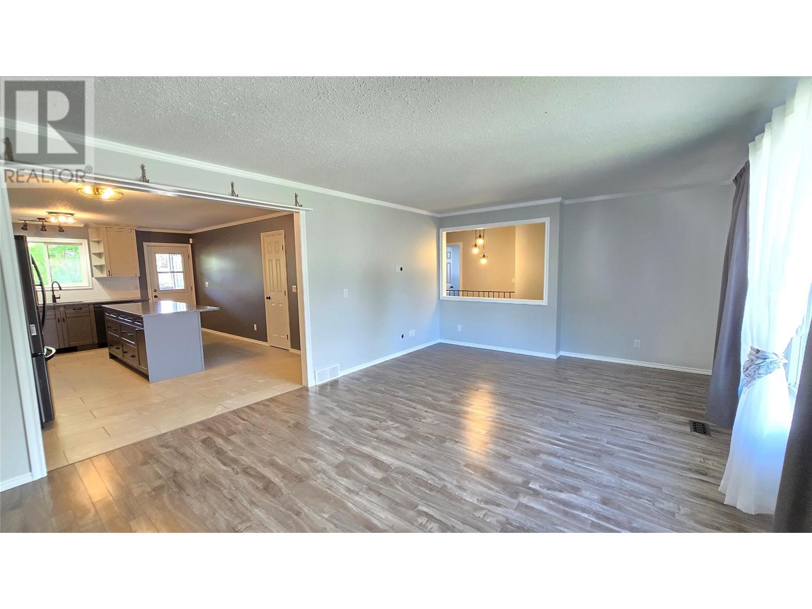 Property at 219 Montego Road image 5