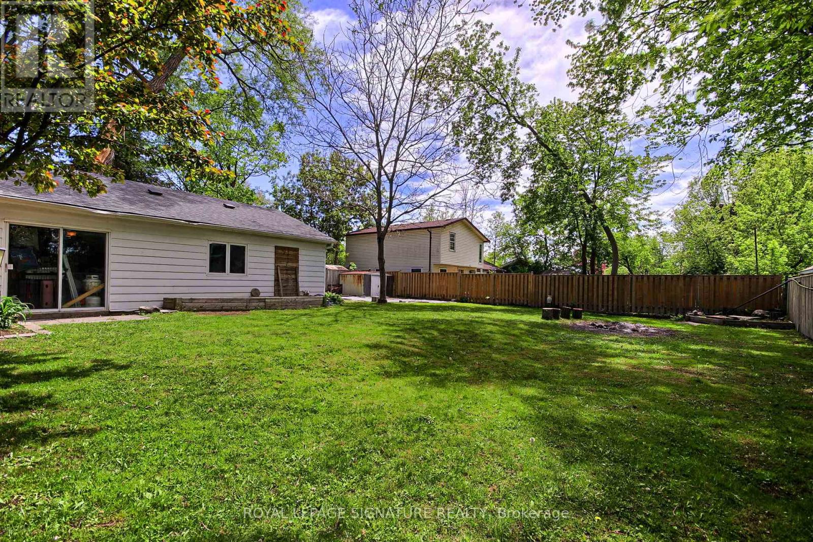 185 Woodland Avenue, Georgina, Ontario  L4P 2M9 - Photo 37 - N12162511