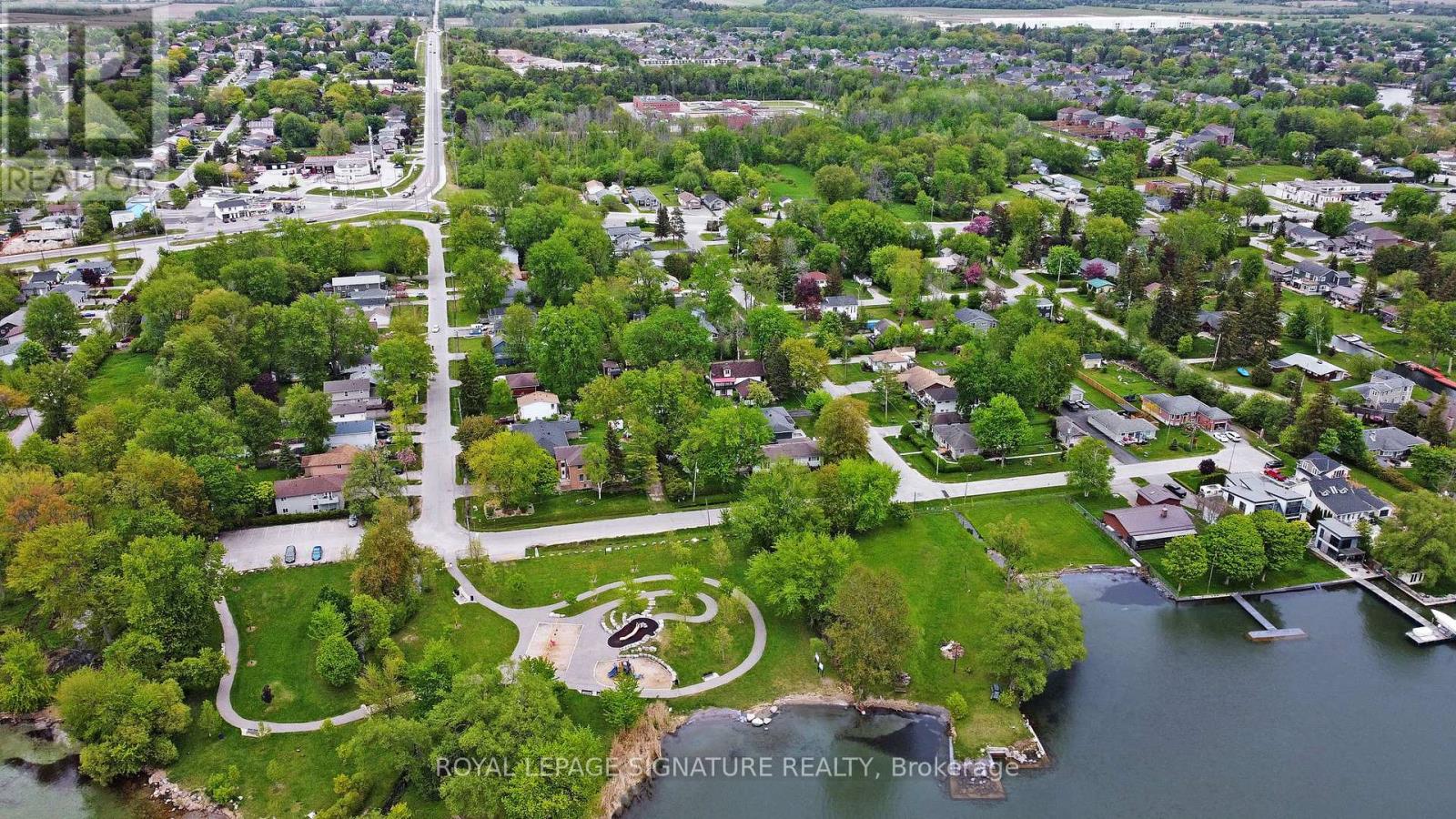 185 Woodland Avenue, Georgina, Ontario  L4P 2M9 - Photo 48 - N12162511
