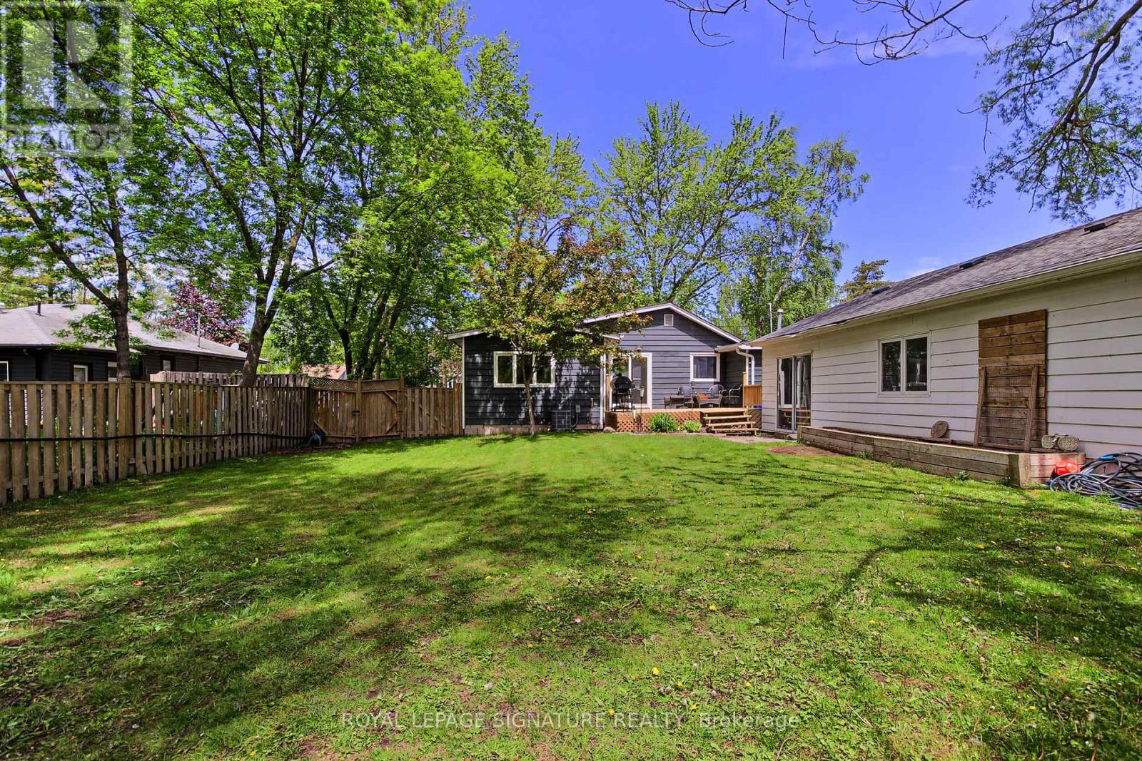 185 Woodland Avenue, Georgina, Ontario  L4P 2M9 - Photo 33 - N12162511