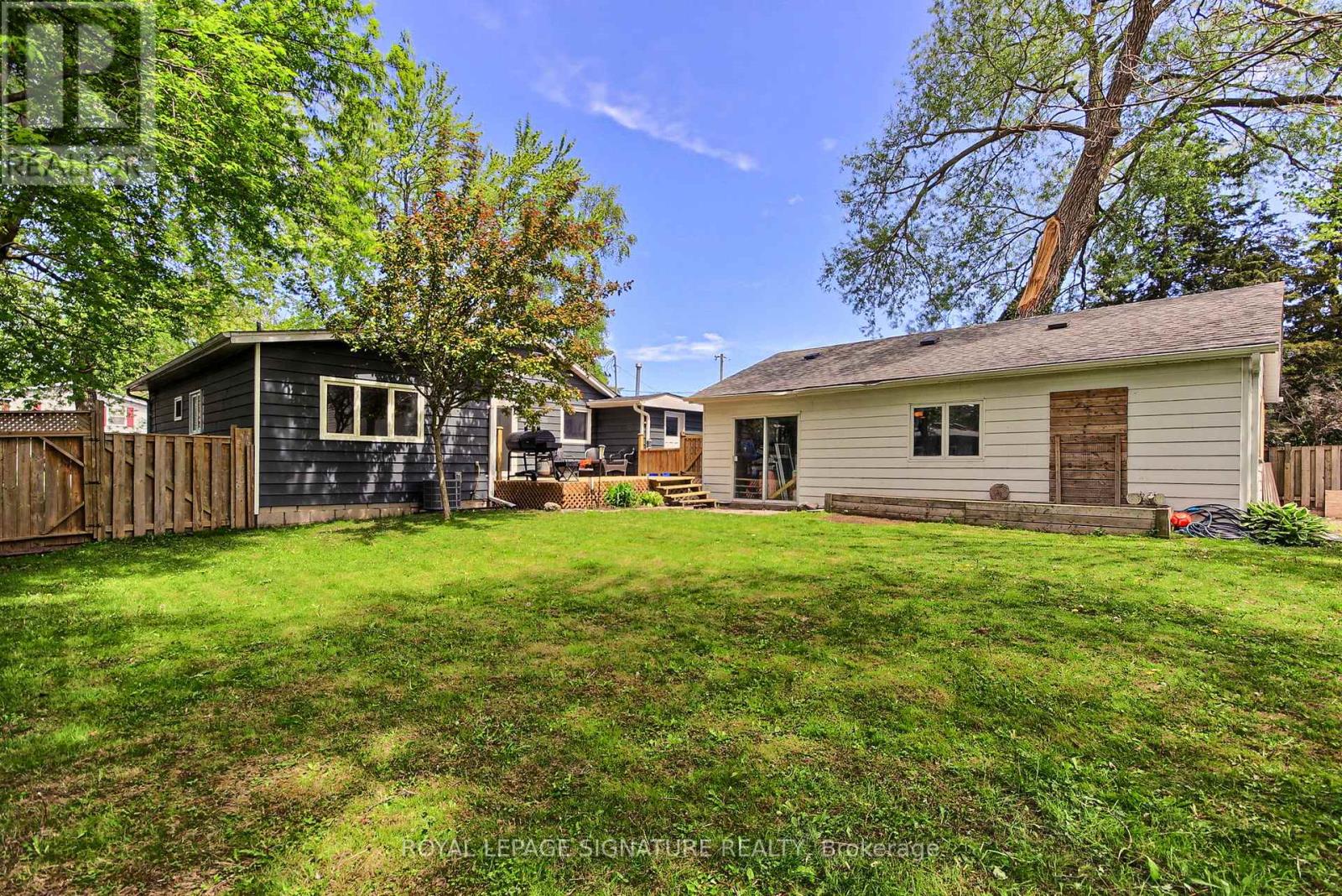 185 Woodland Avenue, Georgina, Ontario  L4P 2M9 - Photo 36 - N12162511