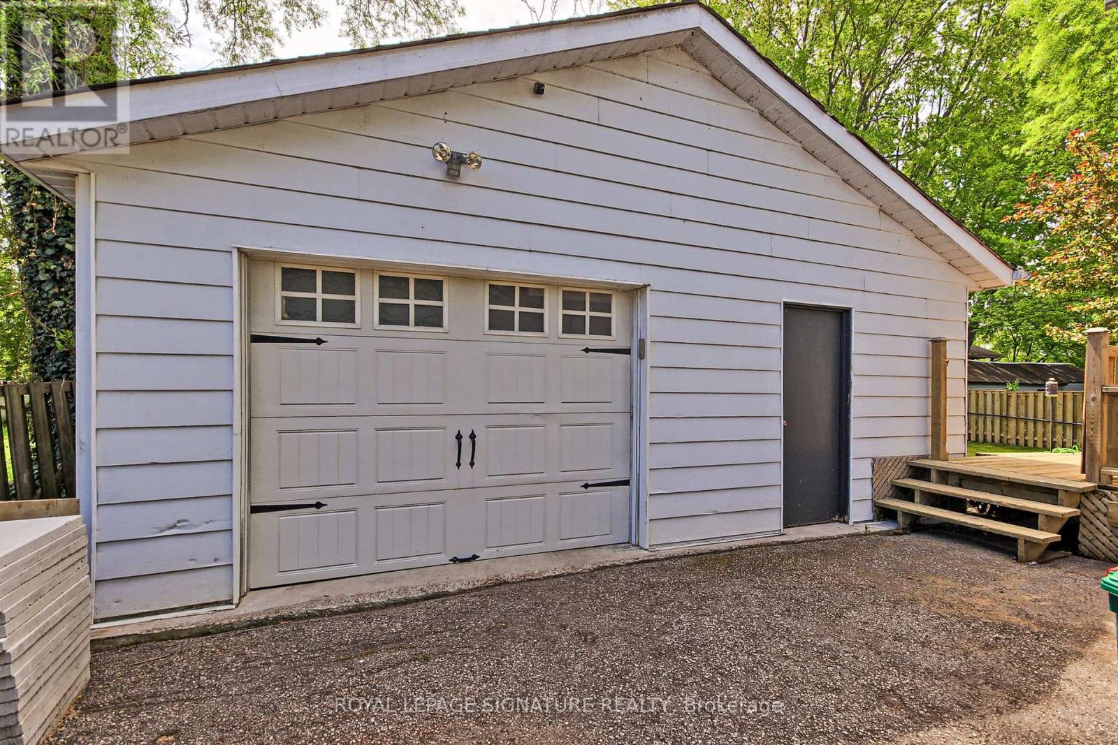 185 Woodland Avenue, Georgina, Ontario  L4P 2M9 - Photo 38 - N12162511