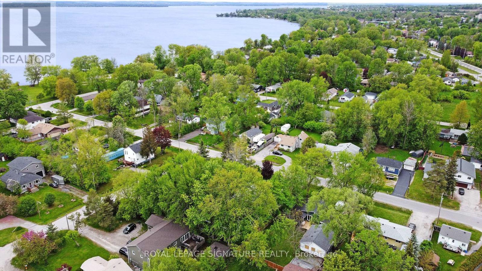 185 Woodland Avenue, Georgina, Ontario  L4P 2M9 - Photo 45 - N12162511