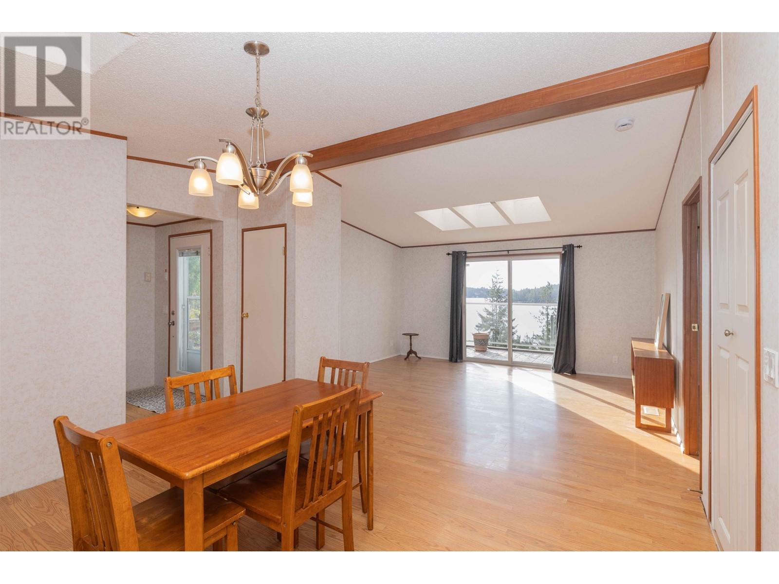 4799 Sinclair Bay Road, Garden Bay, British Columbia  V0N 1S1 - Photo 11 - R2989470