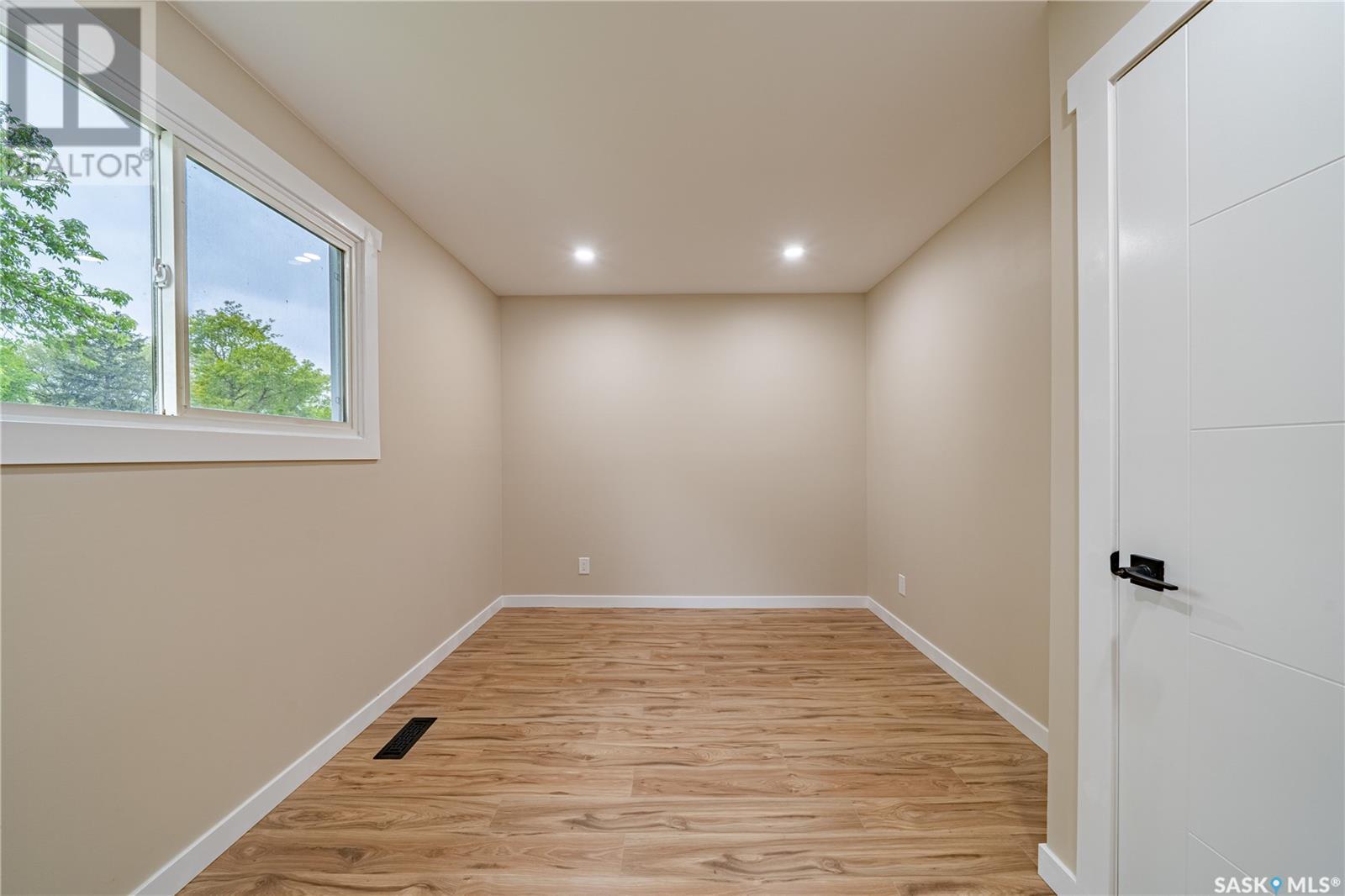 62 Cavendish Street, Regina, Saskatchewan  S4N 4M5 - Photo 13 - SK006575