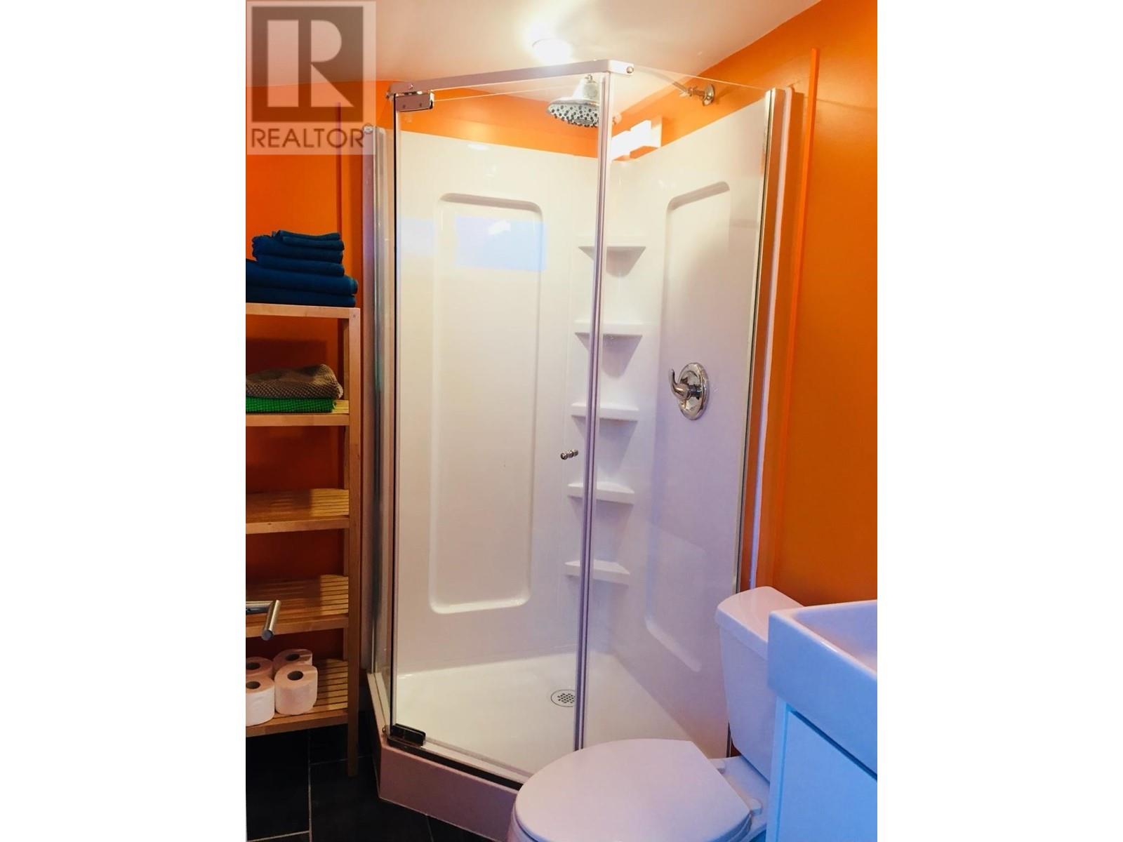37956 Fourth Avenue, Squamish, British Columbia  V8B 0P7 - Photo 18 - R3005534
