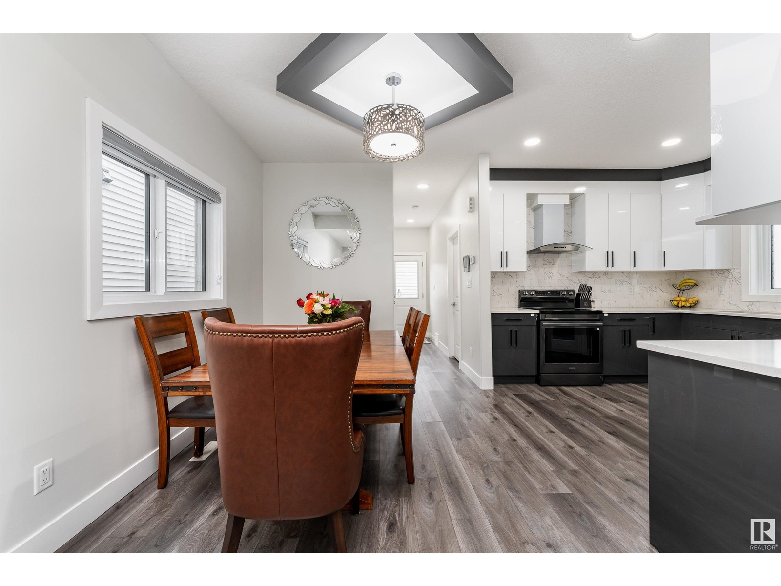1723 26a St Nw, Edmonton, Alberta  T6T 2H9 - Photo 9 - E4437851