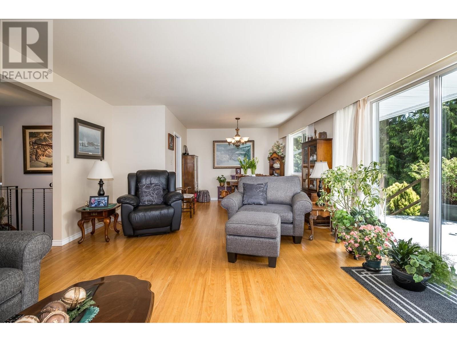 5282 Saratoga Drive, Delta, British Columbia  V4M 2E9 - Photo 5 - R3005882