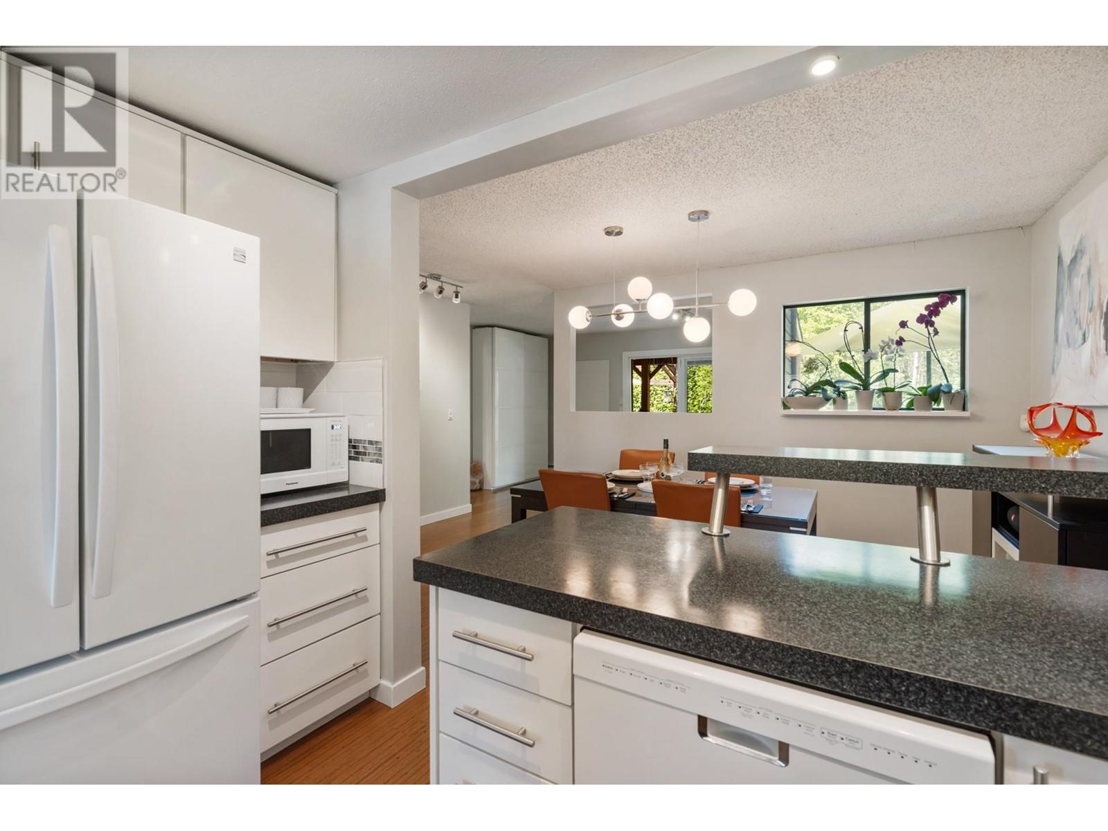 9413 Kingsley Crescent, Richmond, British Columbia  V7A 4V6 - Photo 7 - R3005923